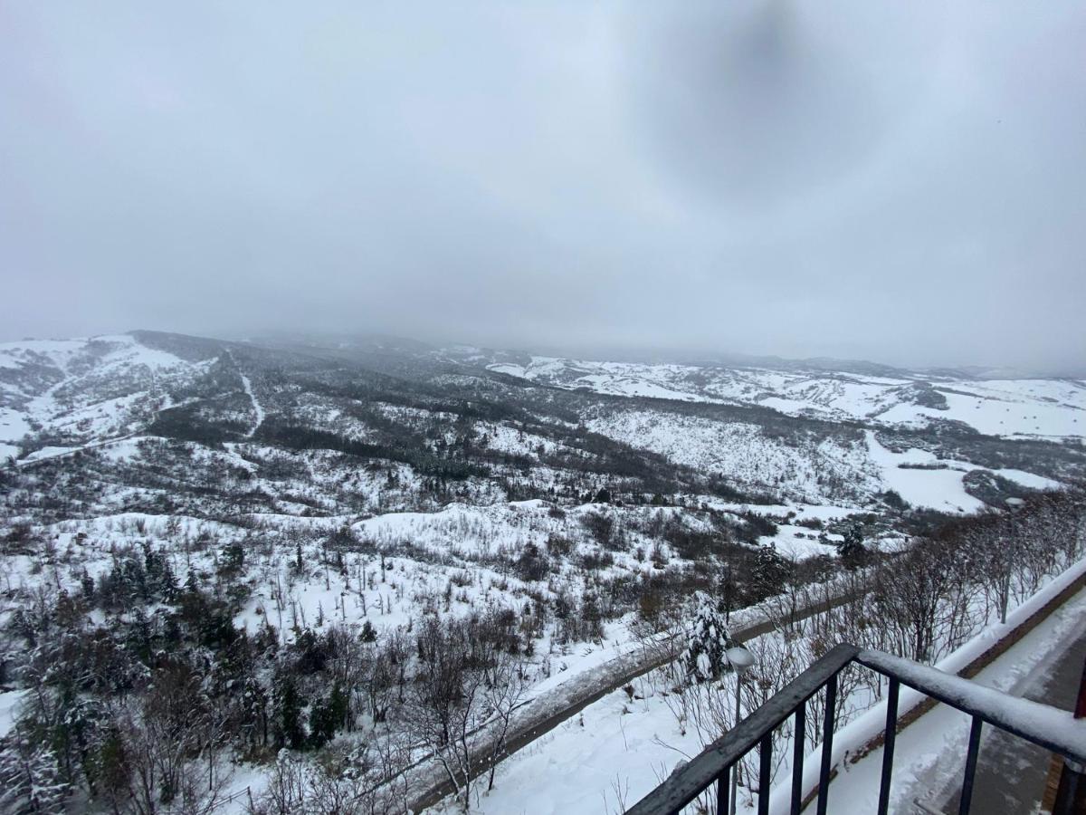 Il Castello Di Atessa Bed & Breakfast Екстериор снимка