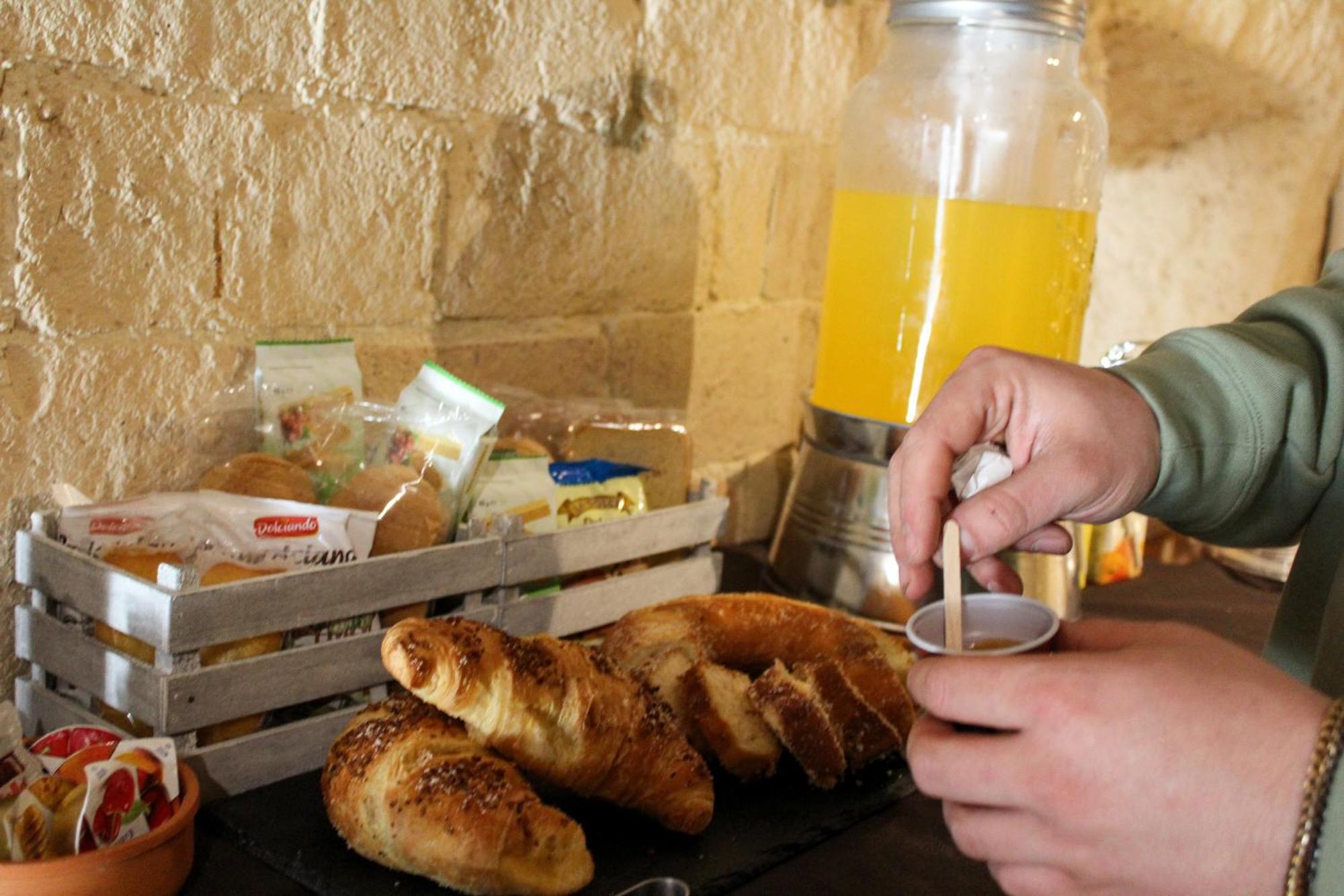 Il Castello Di Atessa Bed & Breakfast Екстериор снимка